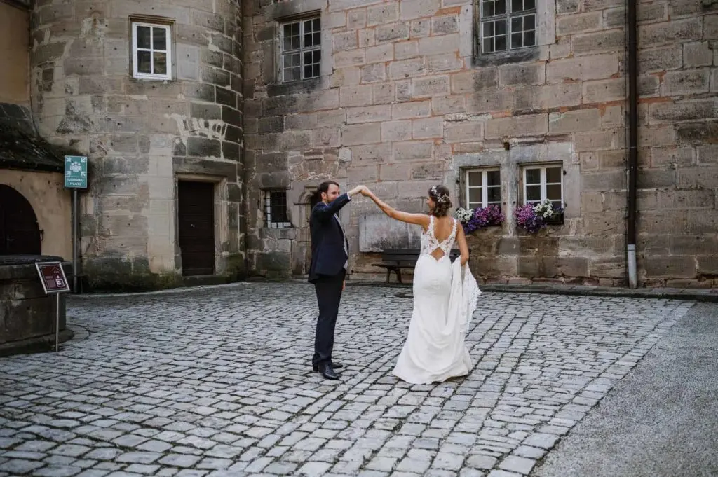 Fotoshooting im Innenhof der Festung Rosenberg